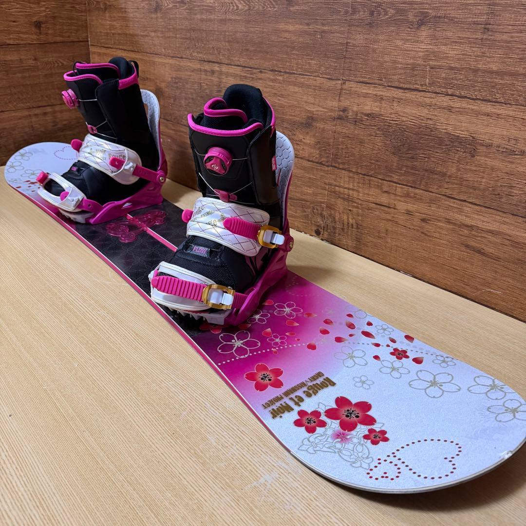 美品　kiss mark レディース　スノーボード3点　143cm かわいい