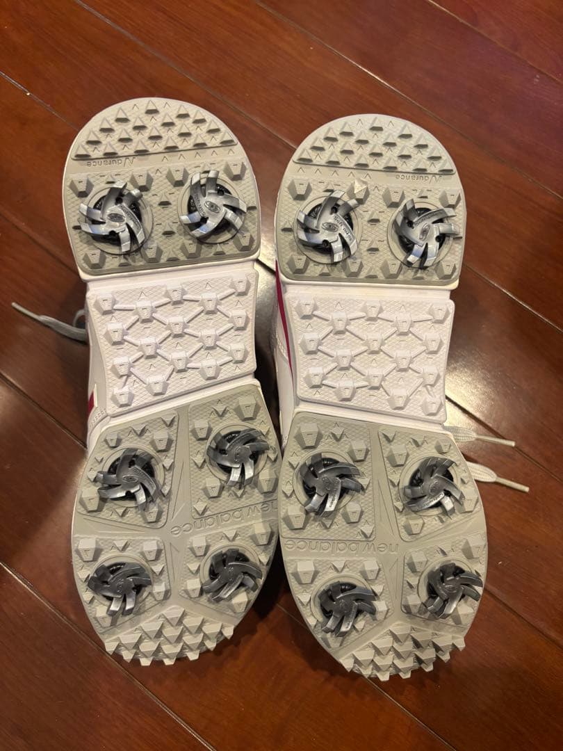 新品未使用！ニューバランス ゴルフシューズ 23.5