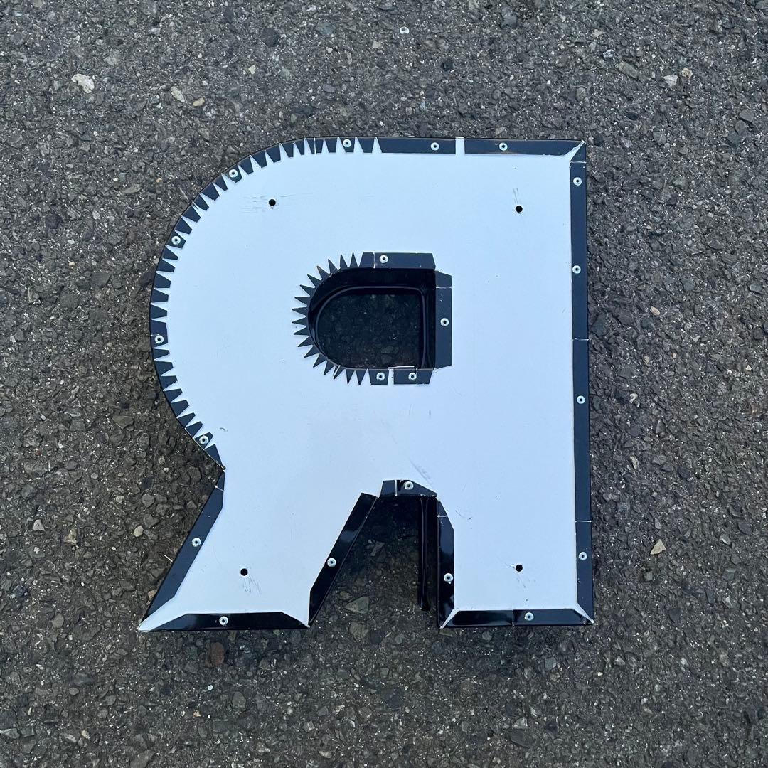 R 看板 アルファベット レターサイン 文字 アメリカ ビンテージ アンティーク