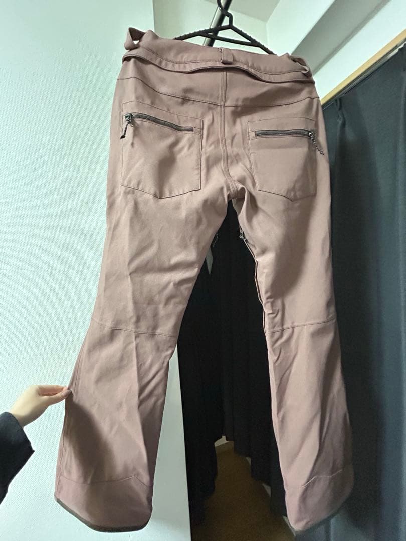 VOLCOM スノーパンツ　Sサイズ