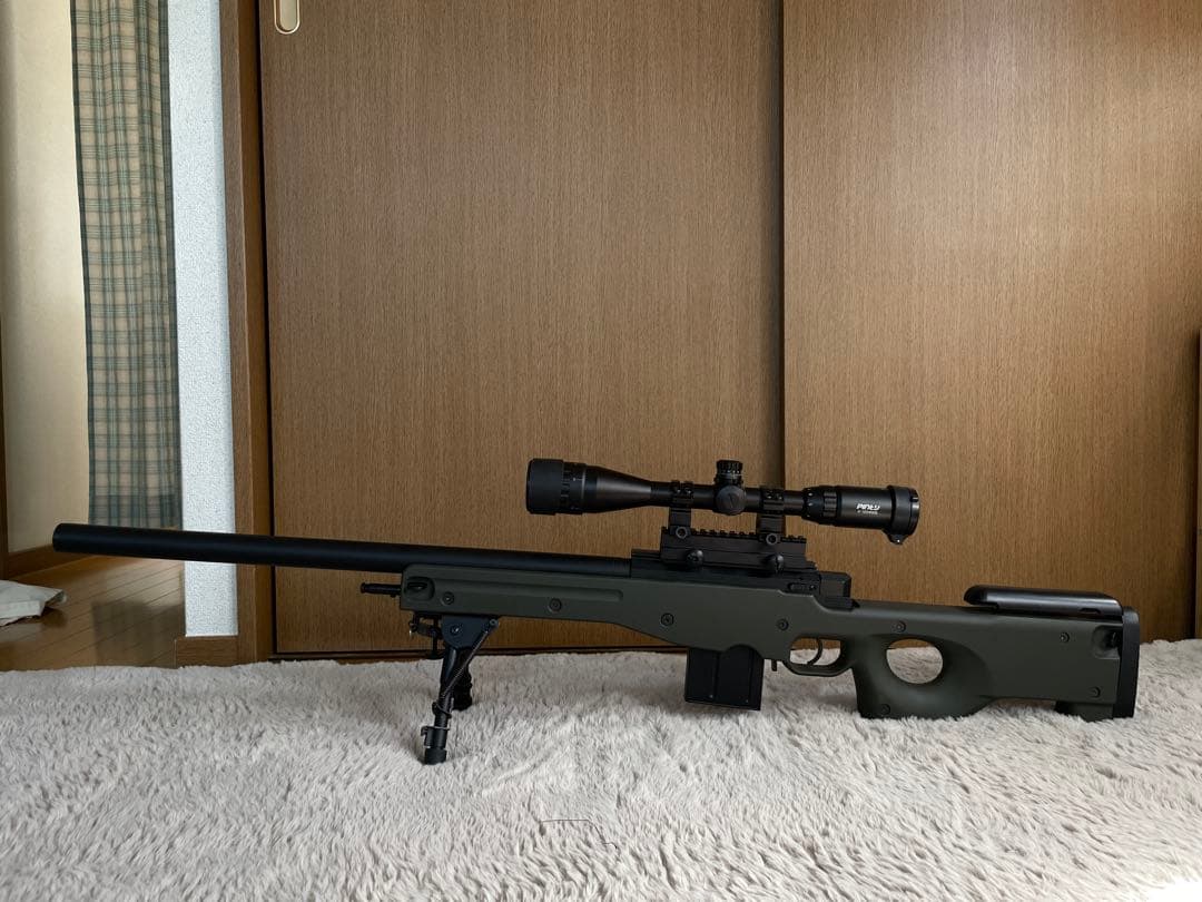 「シュン坊」東京マルイ l96 スコープ、バイポット付き