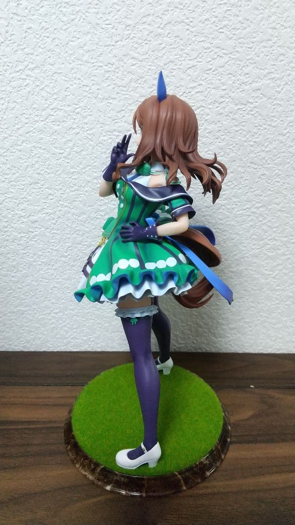 ウマ娘 プリティーダービー キングヘイロー 1/7スケール 塗装済み完成品