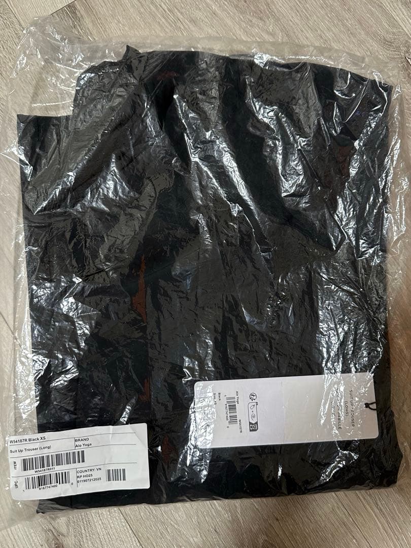 alo Yoga Suit Up Trouser long トラウザー　XS