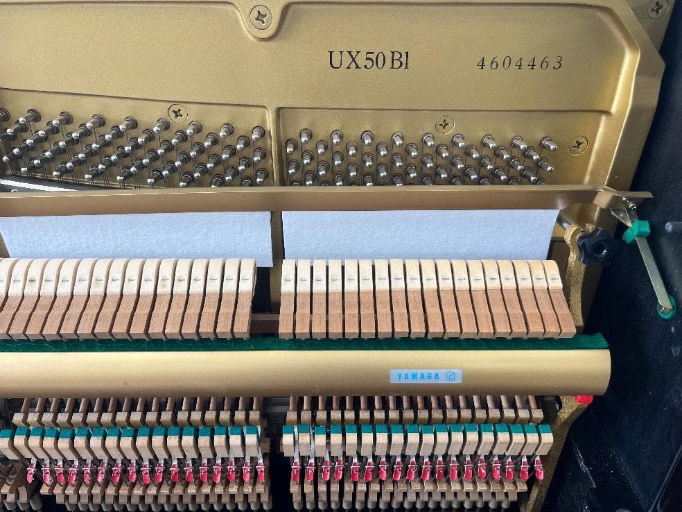 ★76412【アップライトピアノ】YAMAHA　UX50Bl