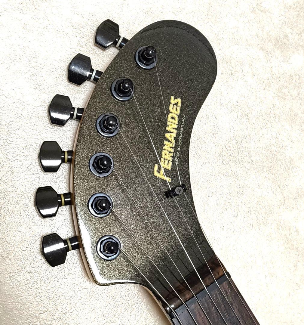 【超美品】ZO-3 芸達者 MB アンプ内蔵ミニギター 専用ソフトケース付