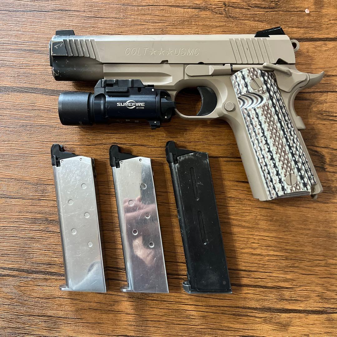 東京マルイ　M45A1 マガジン3本付き