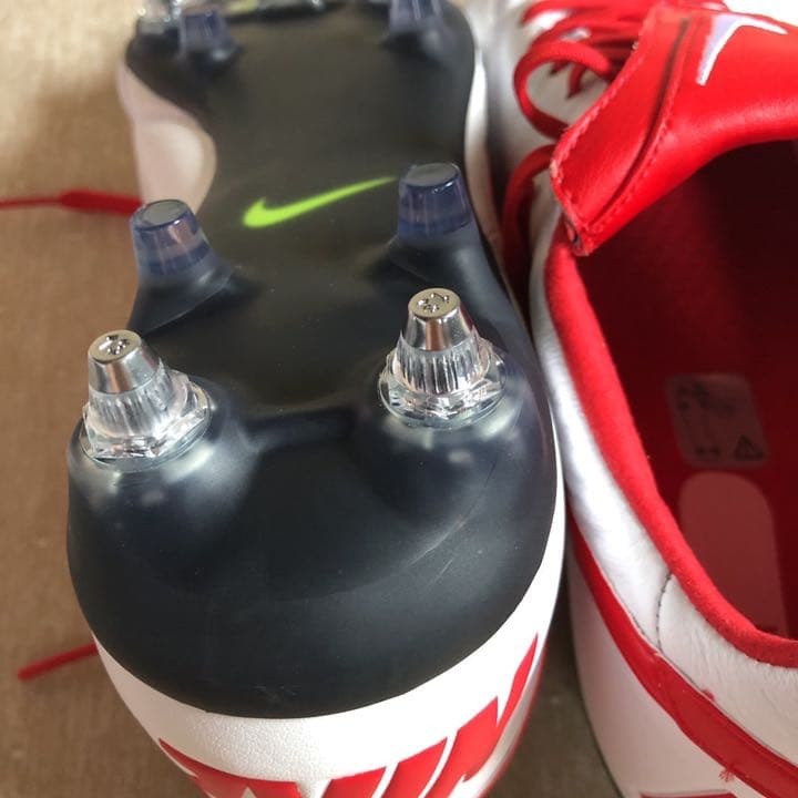 NIKE ナイキ サッカースパイク　27．5cm