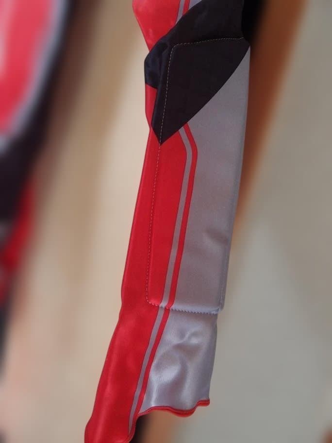 asics スキーレーシングワンピ 赤黒