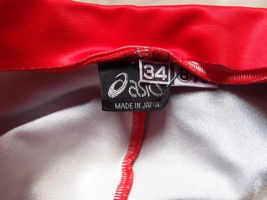 asics スキーレーシングワンピ 赤黒