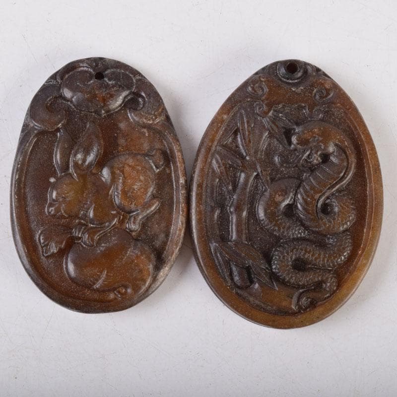 中国　玉石彫刻　観音像・動物など　根付　置物　10点　C　8447