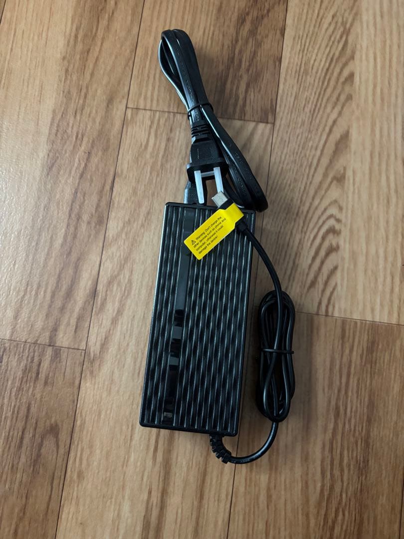 自転車電動アシストタイヤ　前輪　27インチ