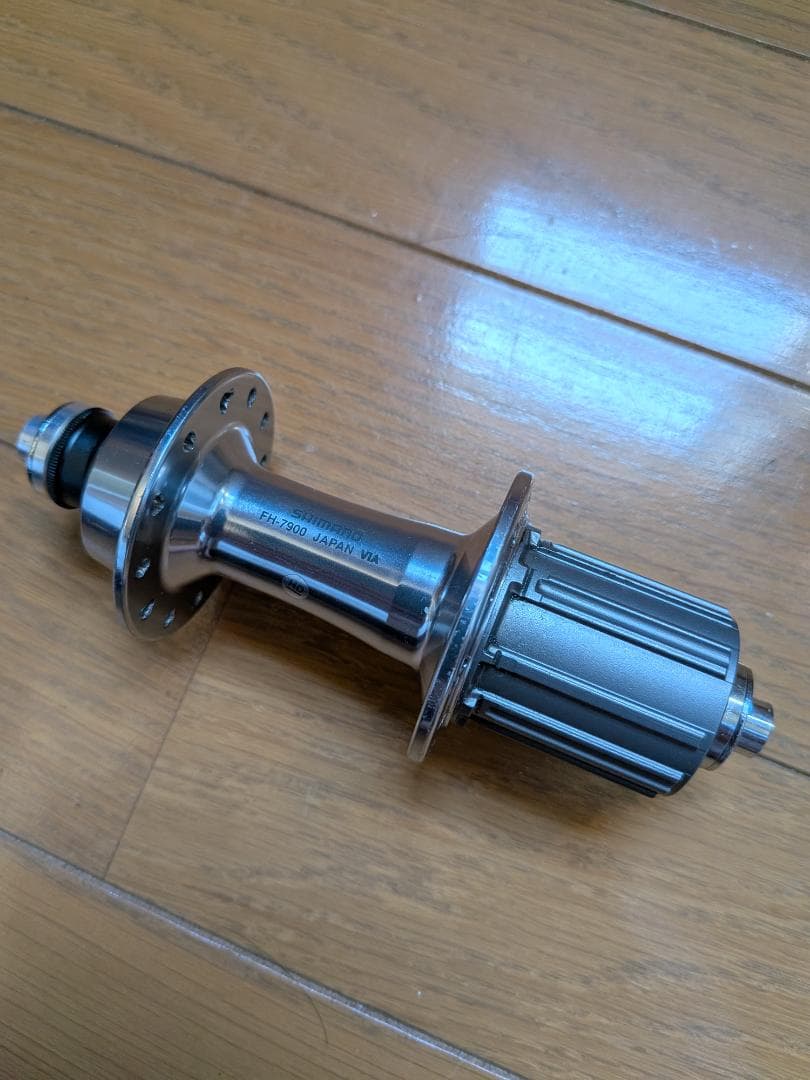 ぱたぱた　SHIMANO DURA-ACE FH-7900 24H