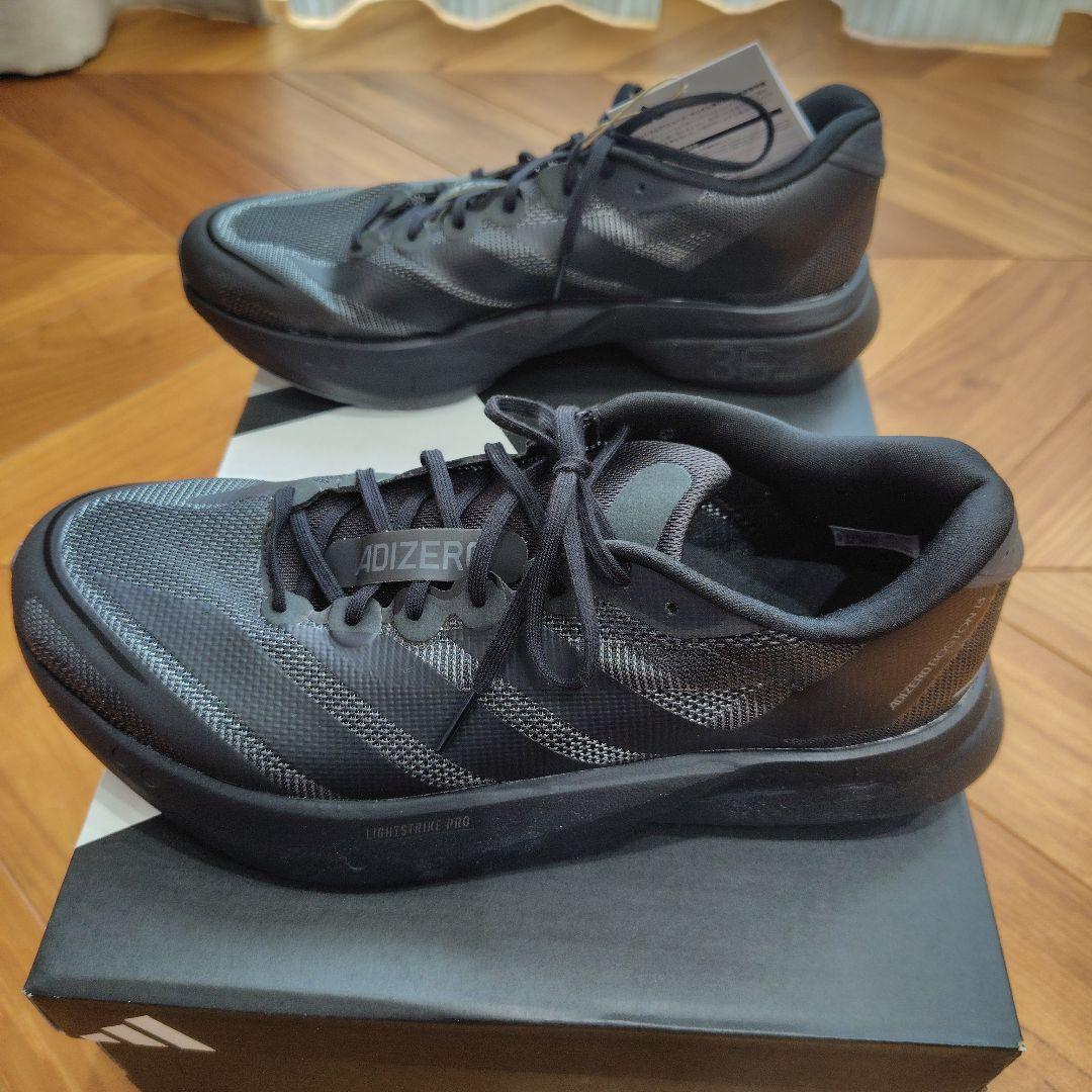 【新品】adidas　アディゼロ　ボストン13　28センチ