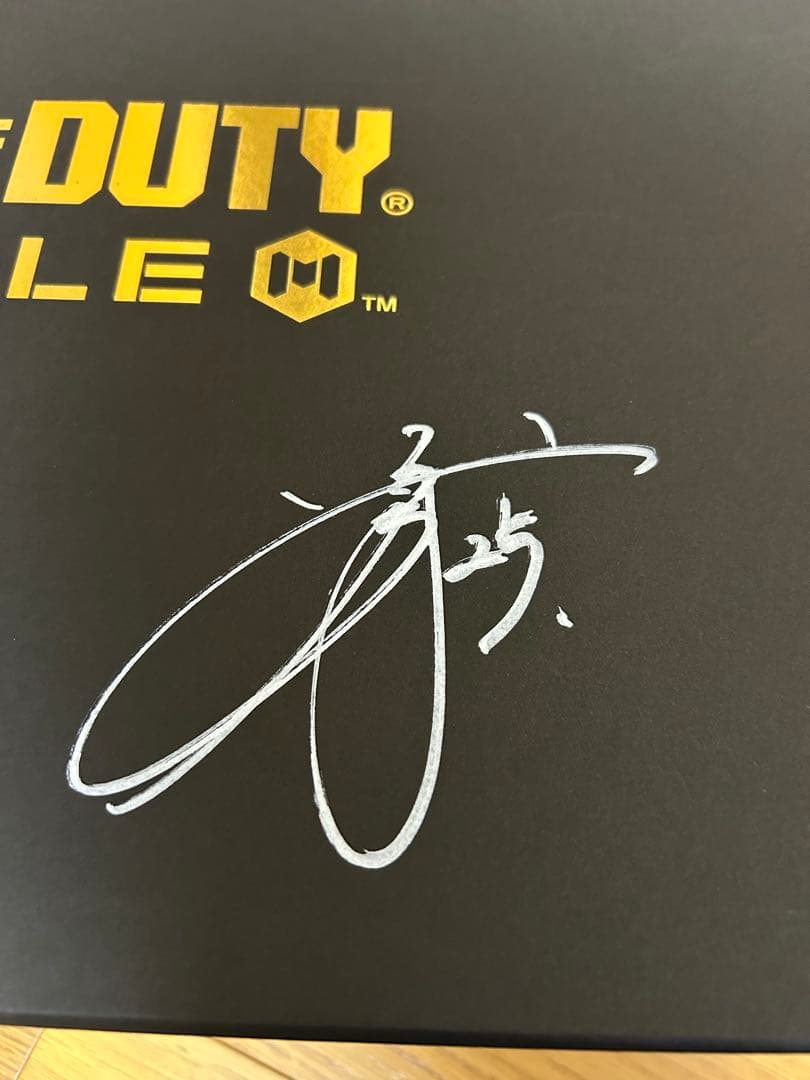 【非売品】岡本和真 直筆サイン入り化粧箱 CoDモバイル限定グッズセット