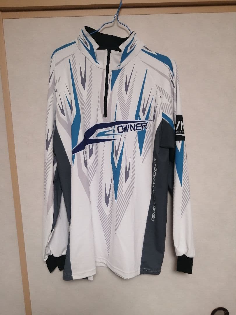 OWNER ハーフジップ　長袖ウェア　シャツ　鮎　渓流　白