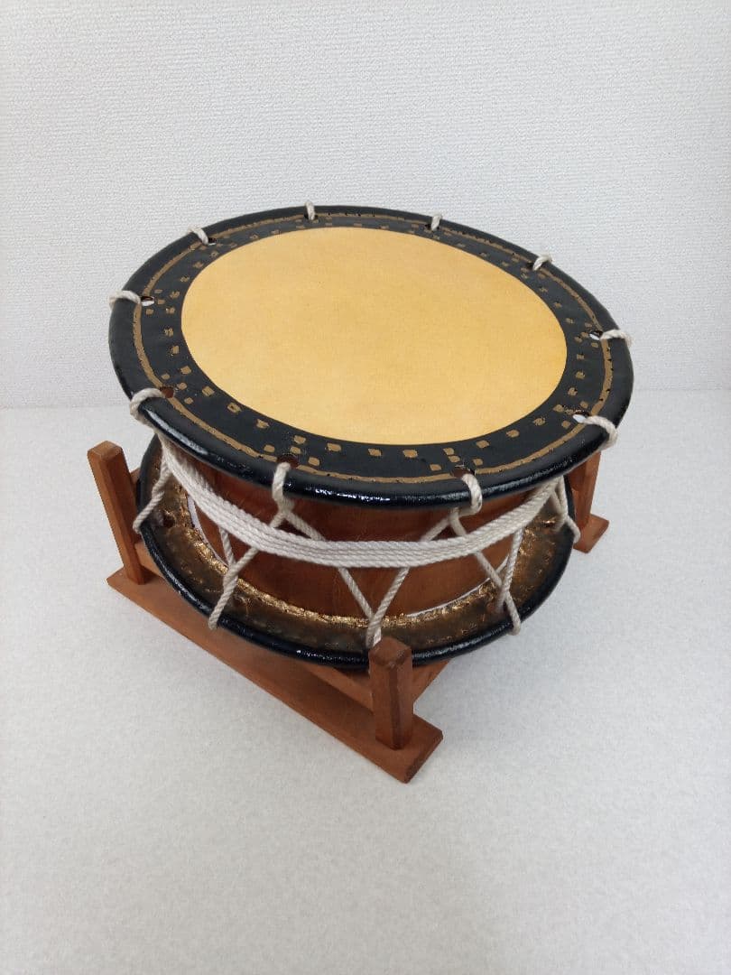 けやき 刳り貫き 締太鼓 台付　*AR17