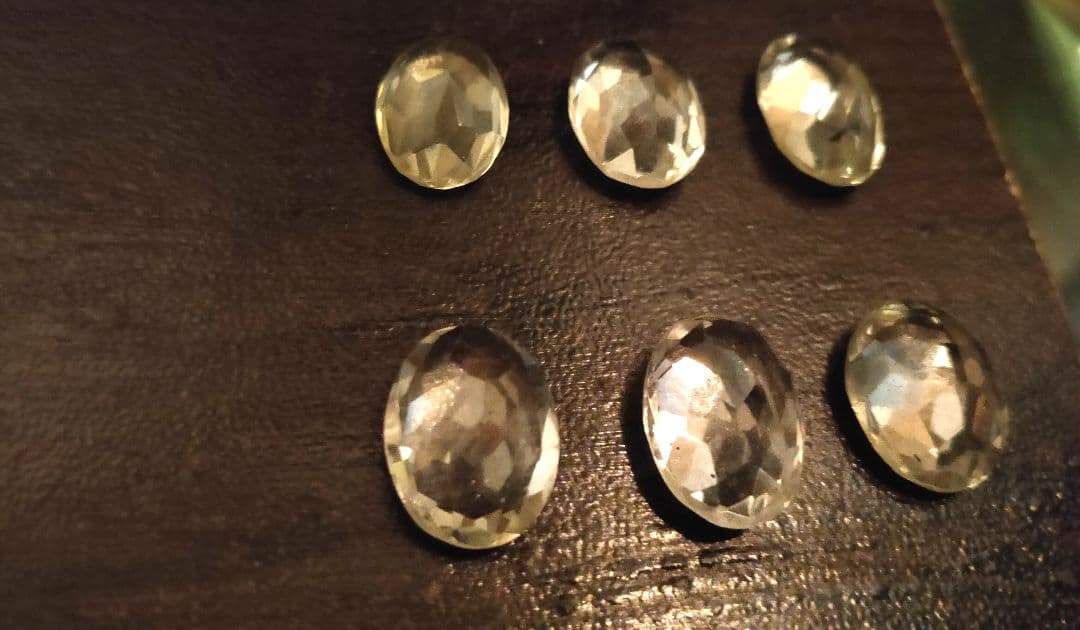 レモンクォーツ ルース C