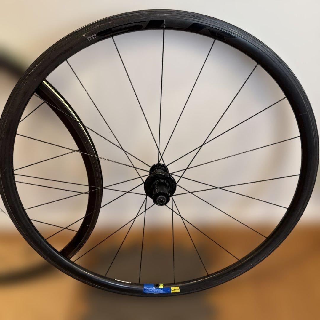GIANT SLR1 カーボンホイール リムブレーキ チューブレス シマノフリー