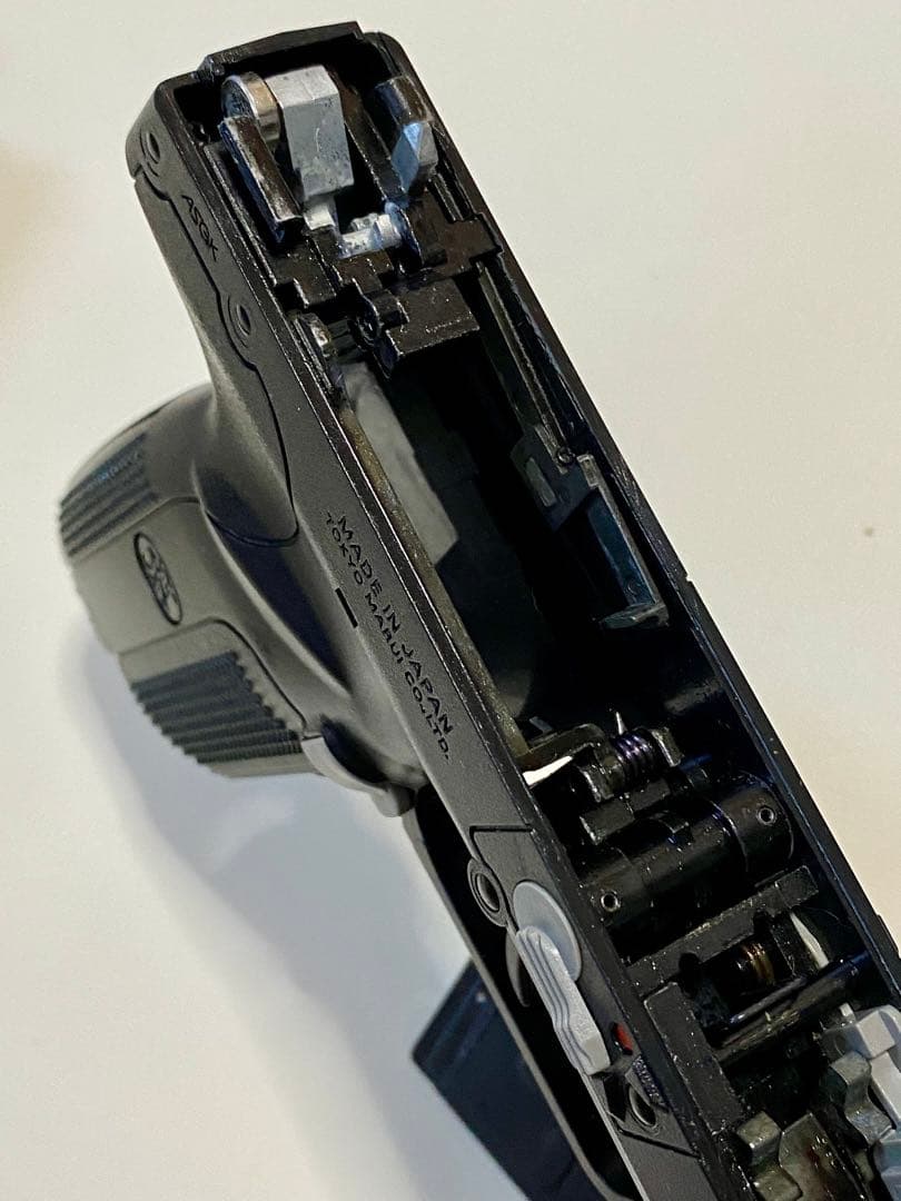 【週末セール】動確済　東京マルイ　fn57 ガスブロ