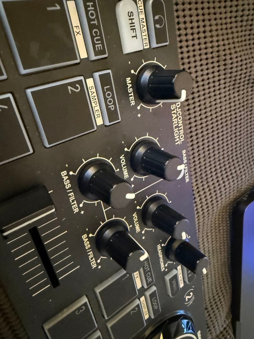 DJ機材 Hercules DJControl STARLIGHT