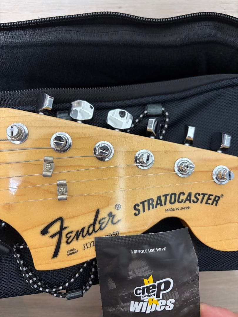 ギター FENDER MIJ LTD International Maui Blue