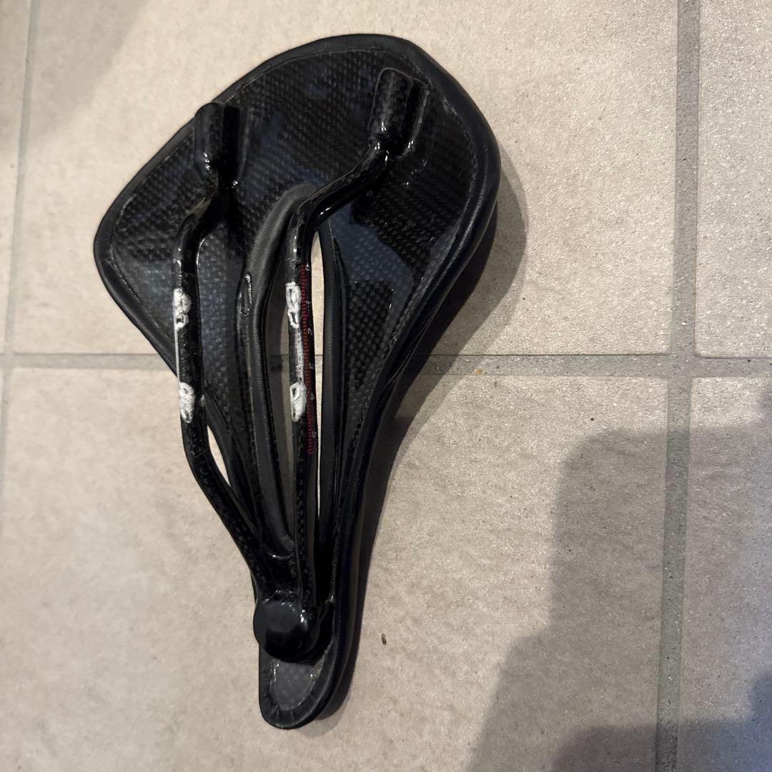 フルクラム　レーシング800DB TNI LITEFLYサドル