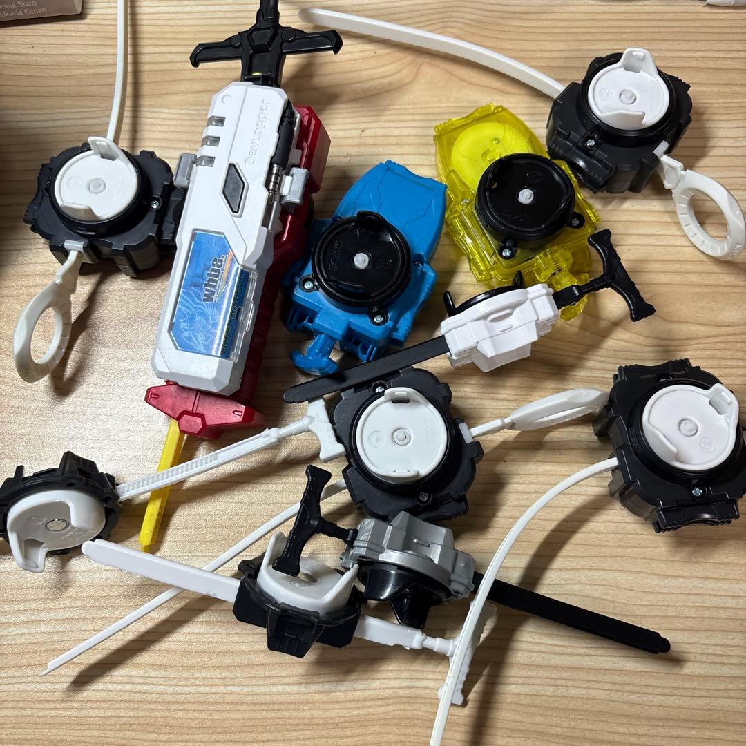 初代ベイブレード 25個セット　ベイランチャー12個　ケース付き