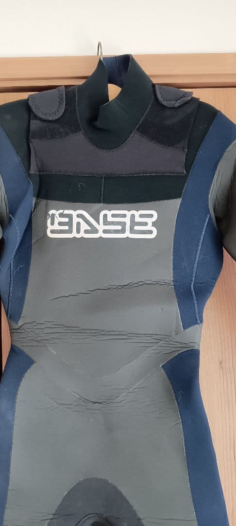 BASEオーダーメイド　ウェットスーツ