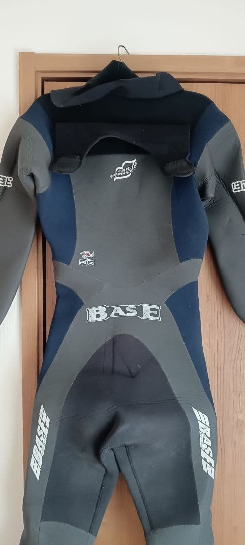 BASEオーダーメイド　ウェットスーツ