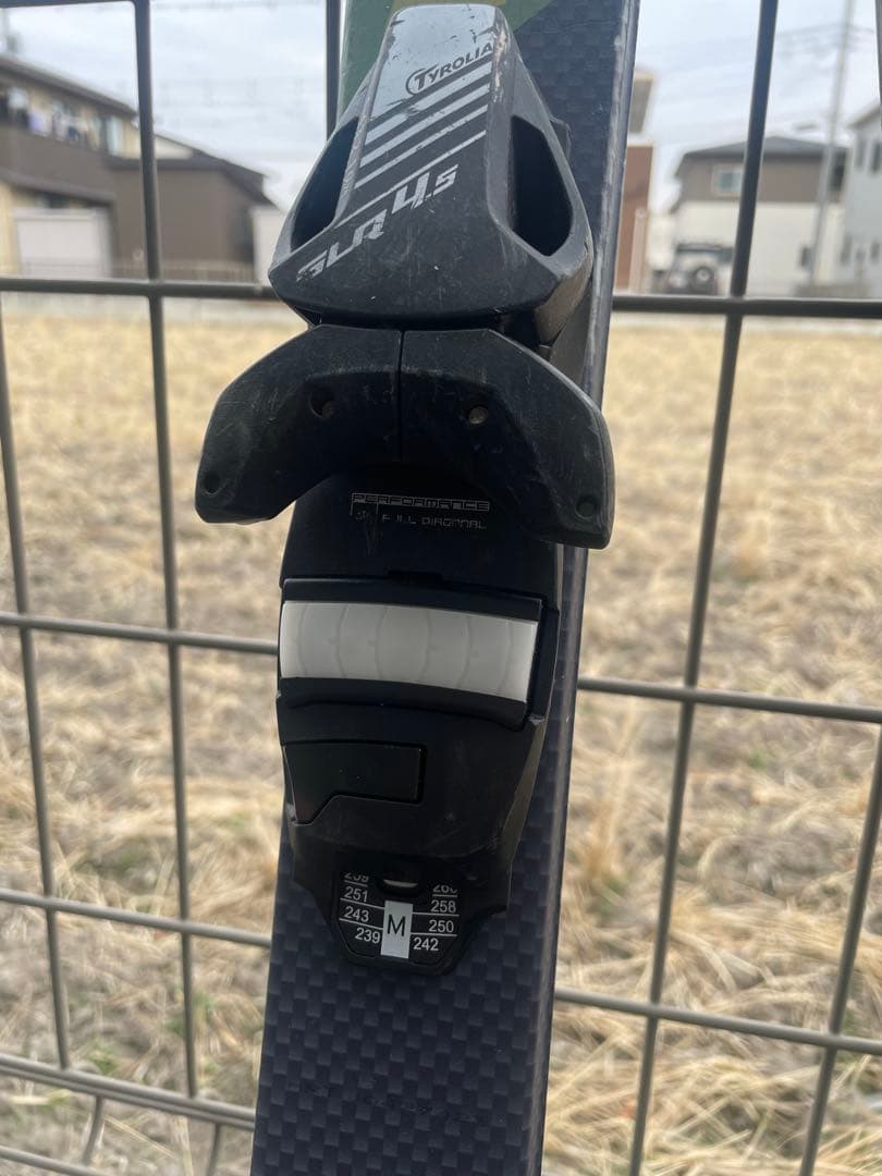 Hart スキー板　128㎝　ブーツ　ストック　セット　ジュニアスキー