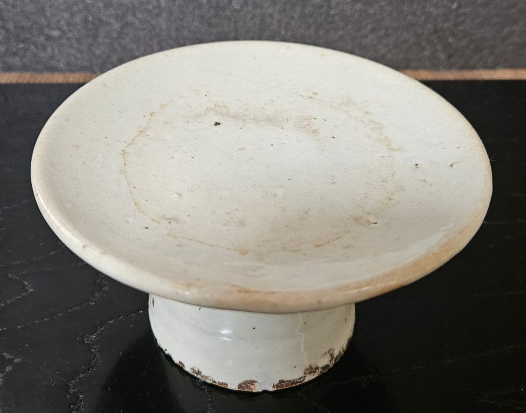 朝鮮古美術　朝鮮古陶磁器　古玩　李朝白磁　堅手　高付皿　台皿　祭器　仏教美術