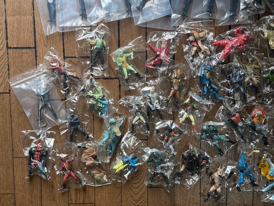 HGシリーズ 仮面ライダー 150体セット ジャンク品 フィギュア ウルトラマン