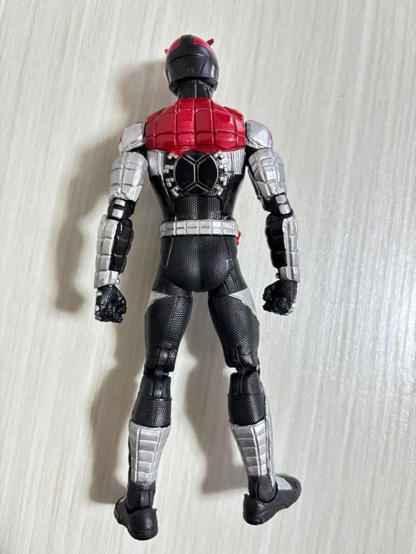 カスタム品 マーベルレジェンド 仮面ライダーカブト風 フィギュア