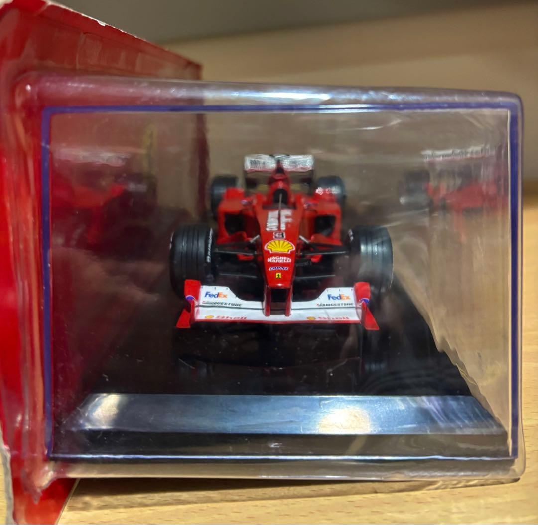 1/24 F1-2000 ミニカー M.Schumacher Marlboro