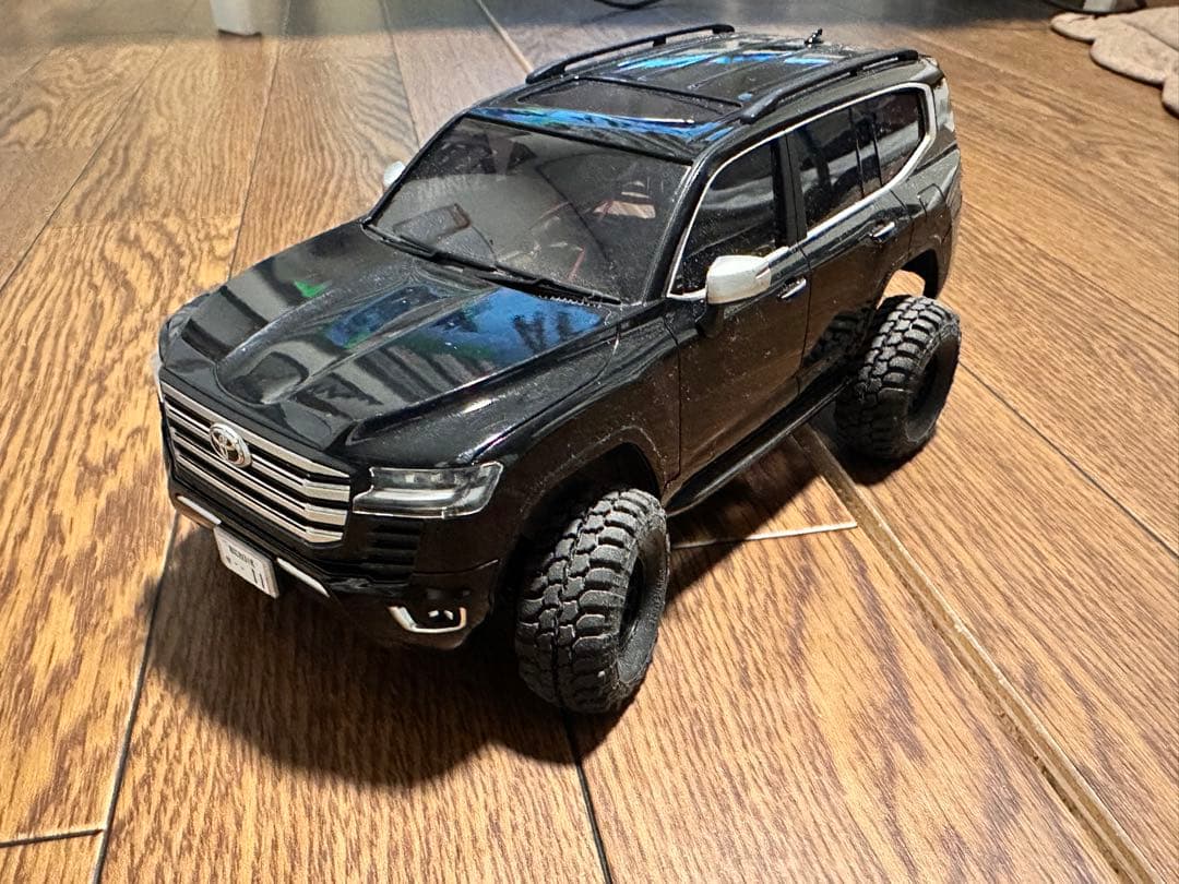 値下げ！！ミニッツ4×4 トヨタ ランドクルーザー ラジコンカー 黒