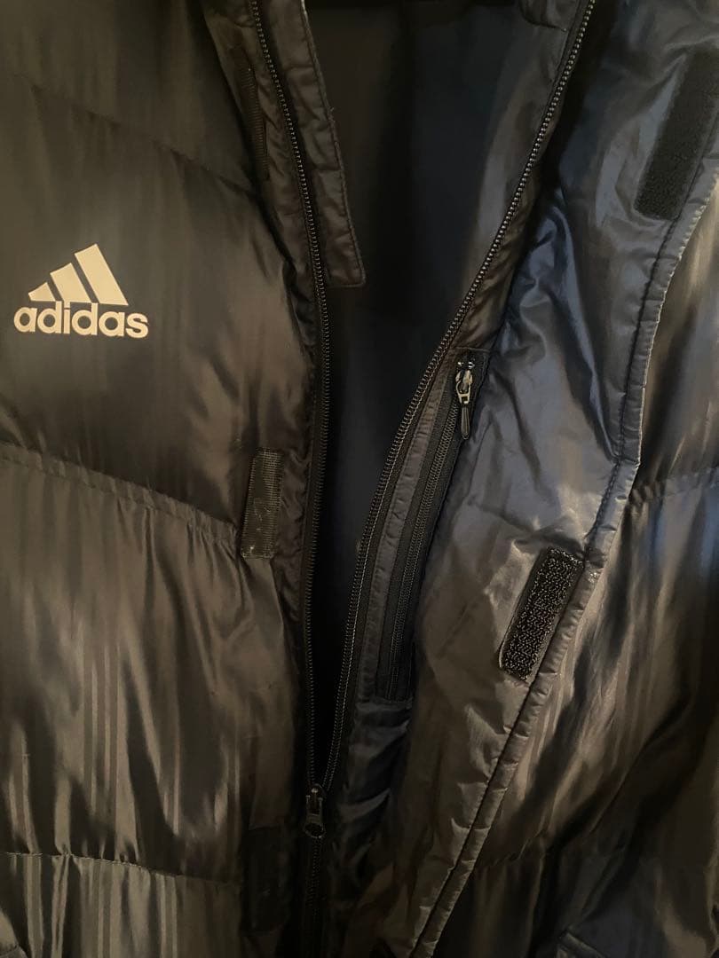 adidas ブラック ダウン ベンチコート