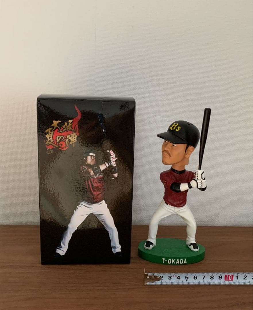 【頑張れ！オリックスバファローズ‼︎】T-岡田選手フィギュア&Tシャツ