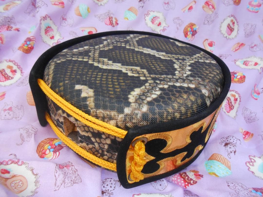 (送料無料)8.980円　R胴巻き付き人工皮張チーガ　自作へ挑戦