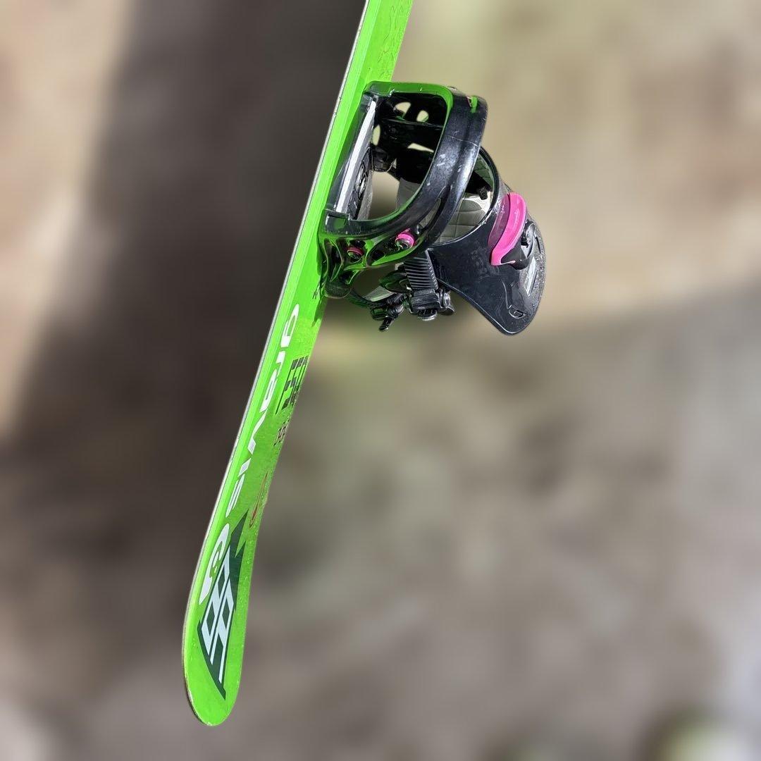 gravis FSQ スノーボード ビンディング付き