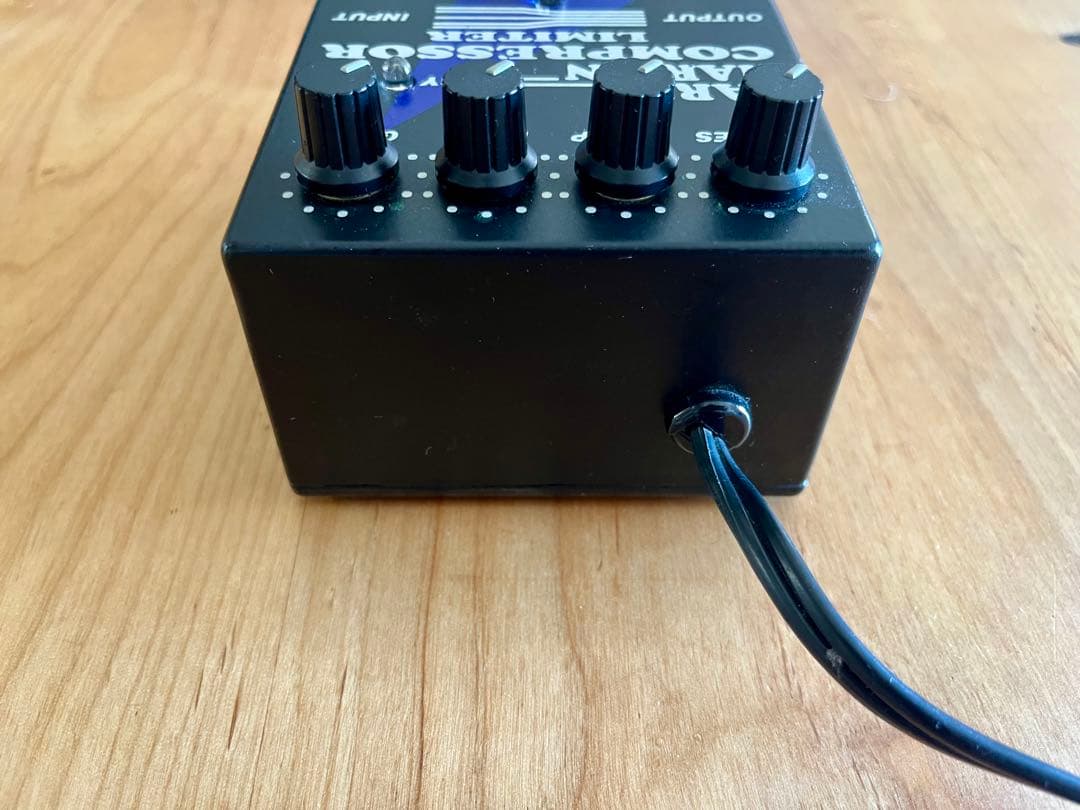 ギター CARL MARTIN COMPRESSOR LIMITER