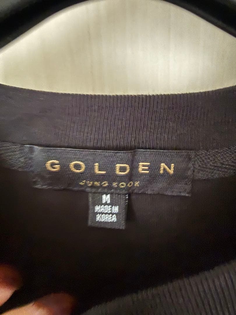 未使用品 BTS JUNG KOOK GOLDEN Tシャツ Mサイズ