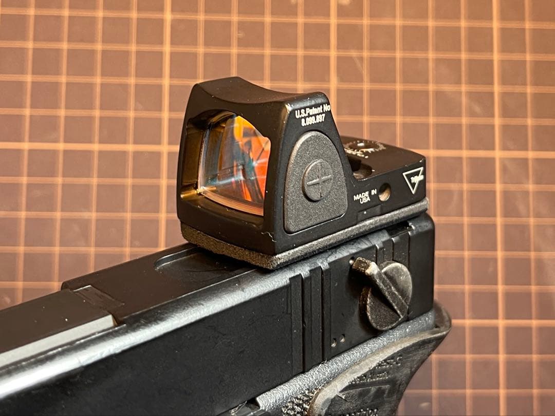 NEOXフルコンプリート電動ハンドガン　GLOCK 18C カスタム