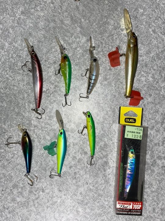 ブラックバス  バス　釣り バラ売り可 ケース付き