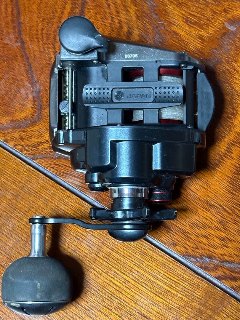 か*ー様 シマノ 電動リール プレイズ800