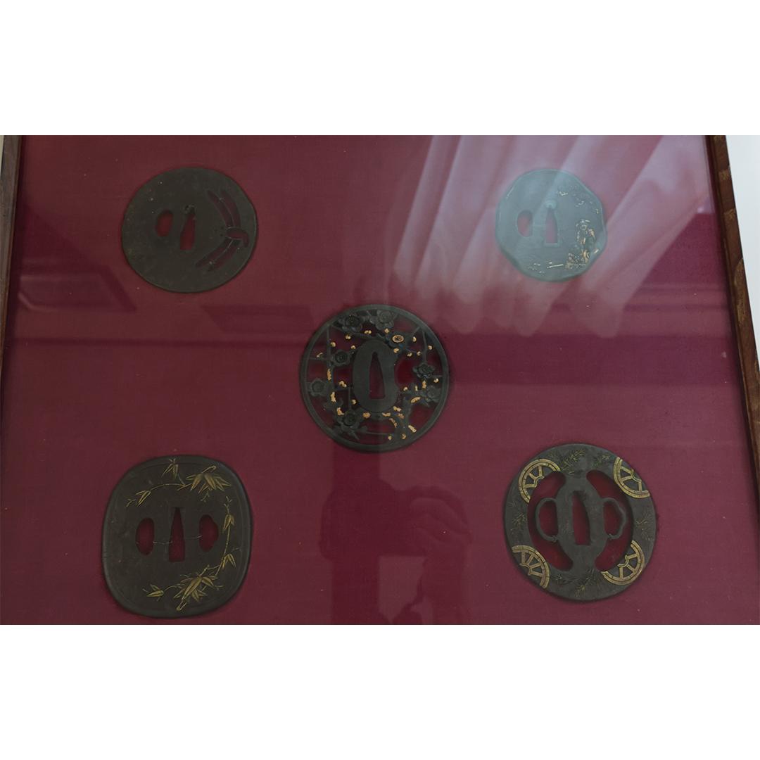 【最終値下げ】日本刀装具（鍔）5点セット（ケース付き）