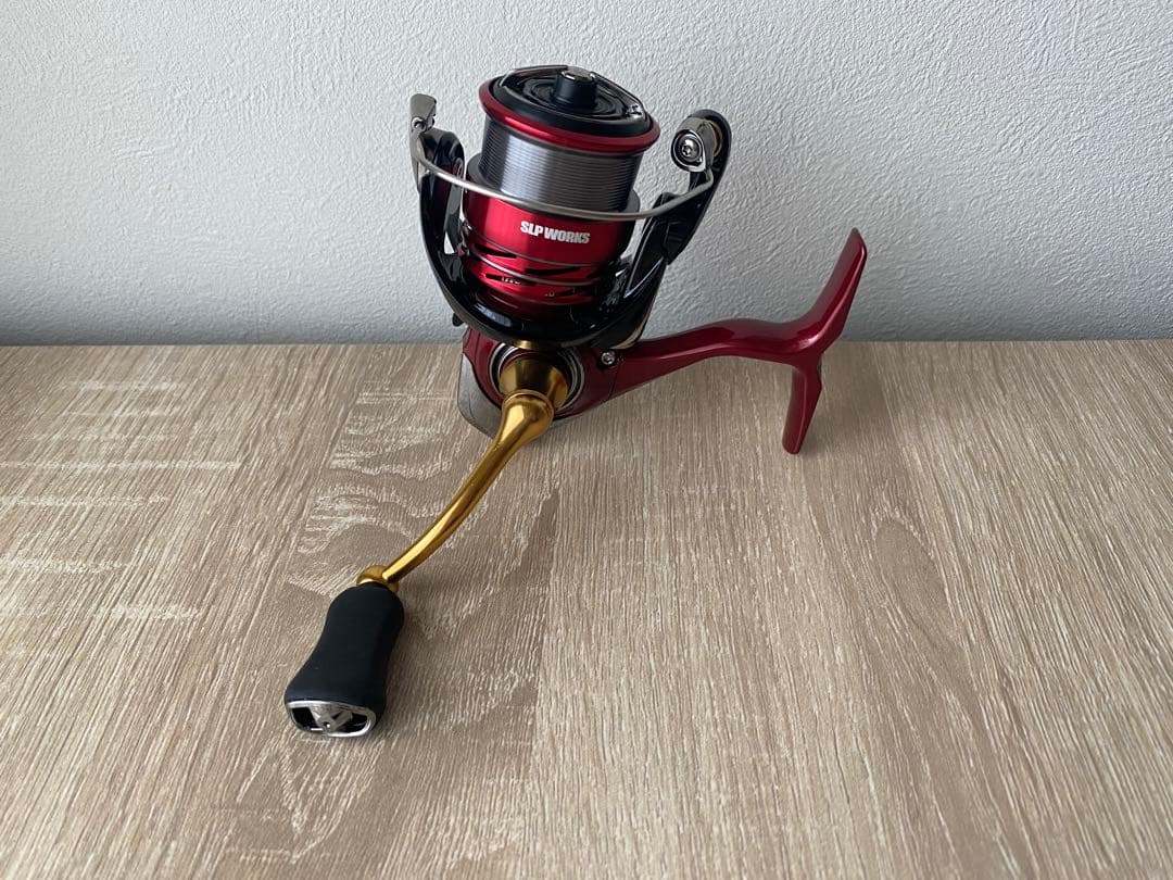 ダイワ LT 2000S-XHカスタマイズリール　　　【23レガリス ベース】