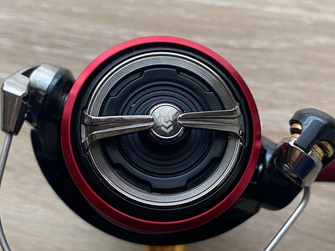 ダイワ LT 2000S-XHカスタマイズリール　　　【23レガリス ベース】