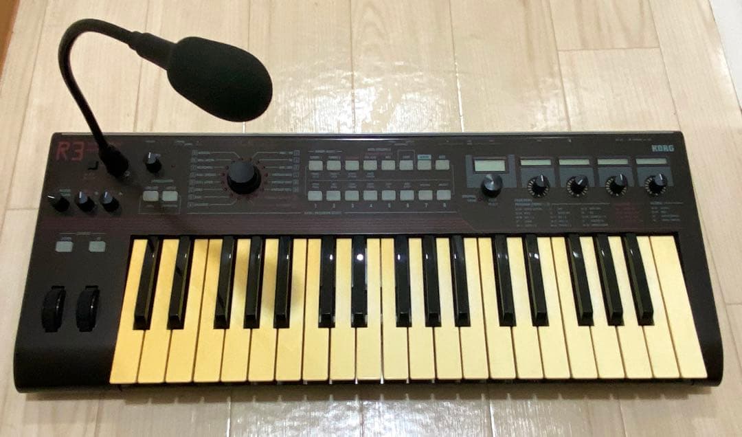 KORG R3 バーチャルアナログシンセサイザー コルグ