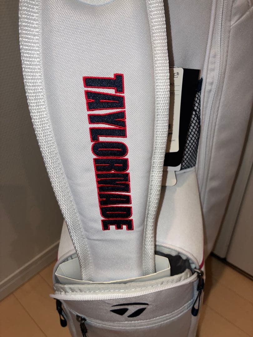 本日のみ特価★☆早い者勝ち☆★テーラーメイド　ゴルフキャディバッグ