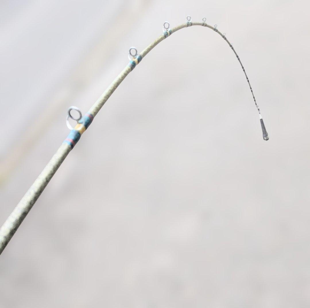 アリゲーター技研　ストーキングGF80-230 ＆ KAMOSHI 12lb